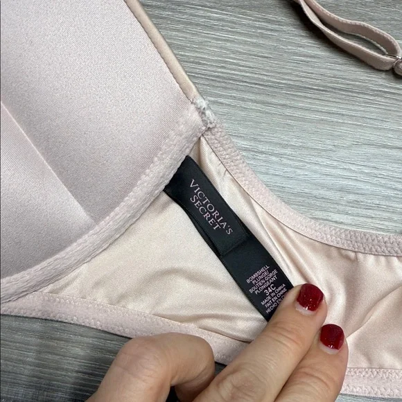 Victoria's Secret Animal Print Bra - Beige and Cream - Picture 5 of 6